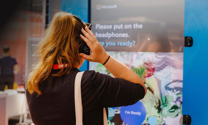 Microsoft-her0-gradient